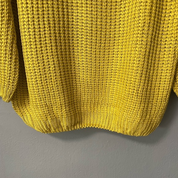 NWT Miracle open knit long mini balloon sleeves mustard sweater. Size S/M - Picture 5 of 7